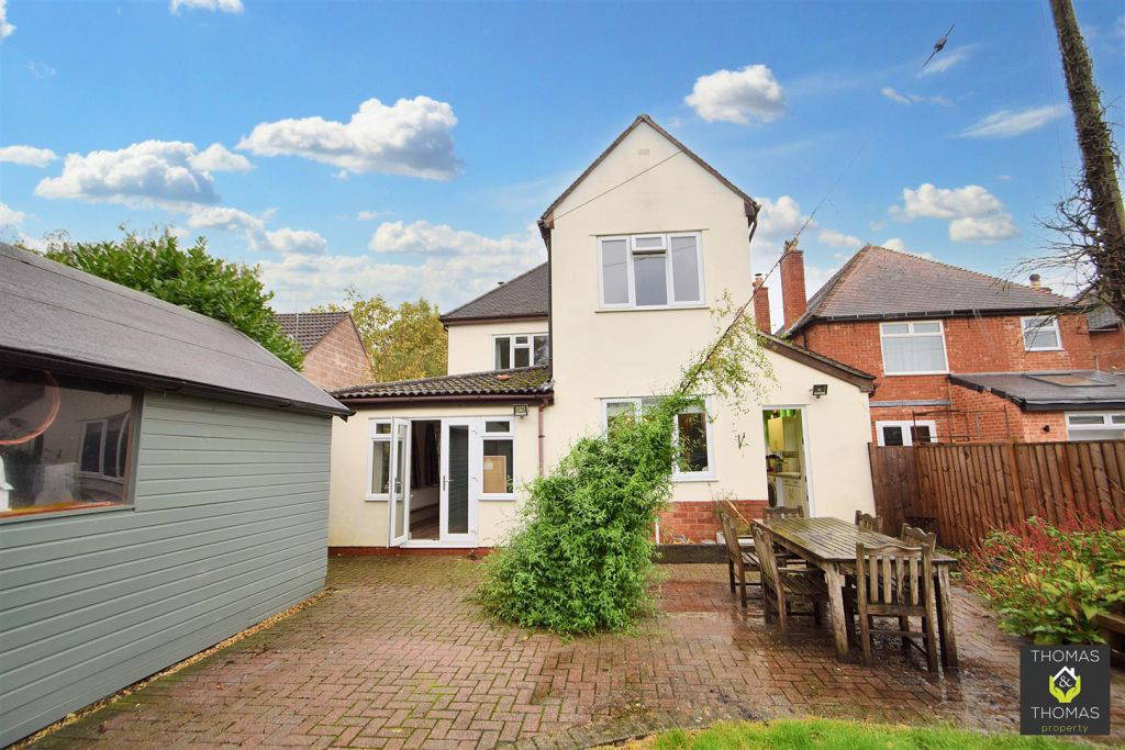 Bath Road, Hardwicke