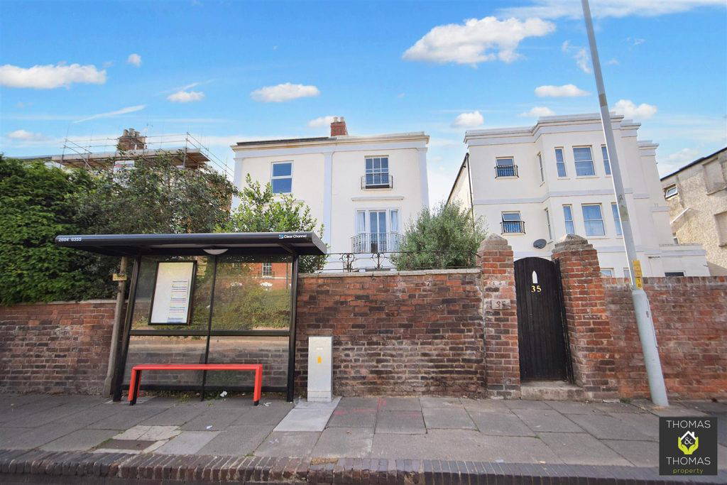 Kingsholm Road, Gloucester
