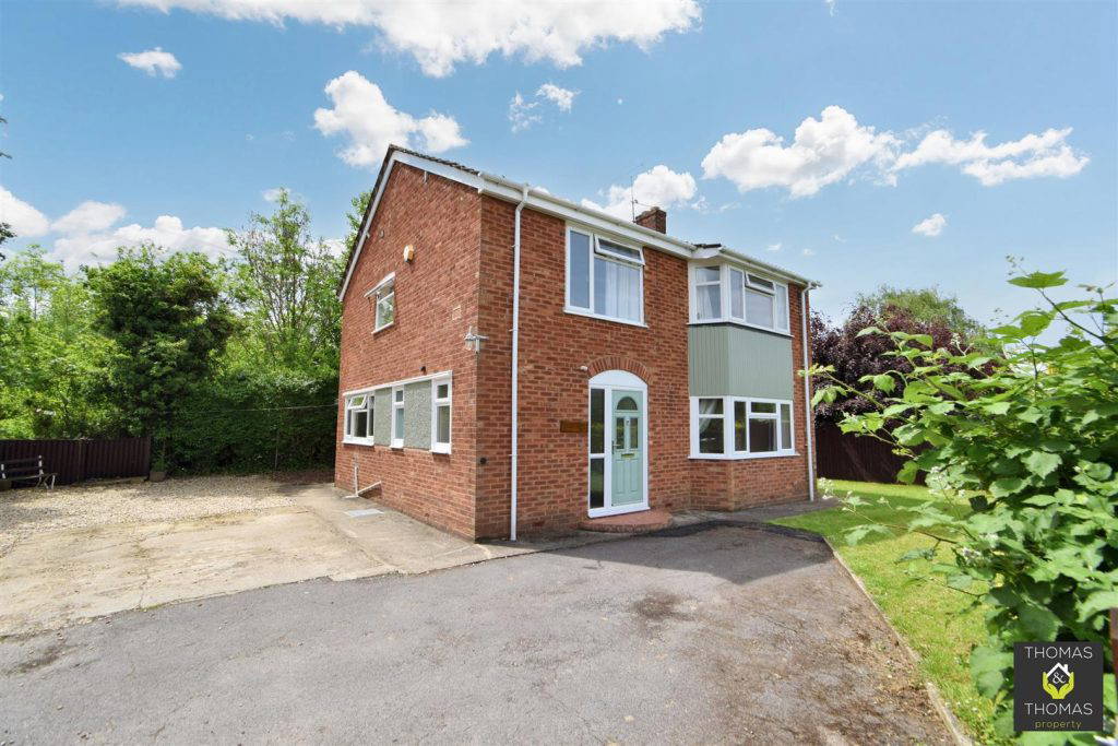 Down Hatherley Lane, Hatherley