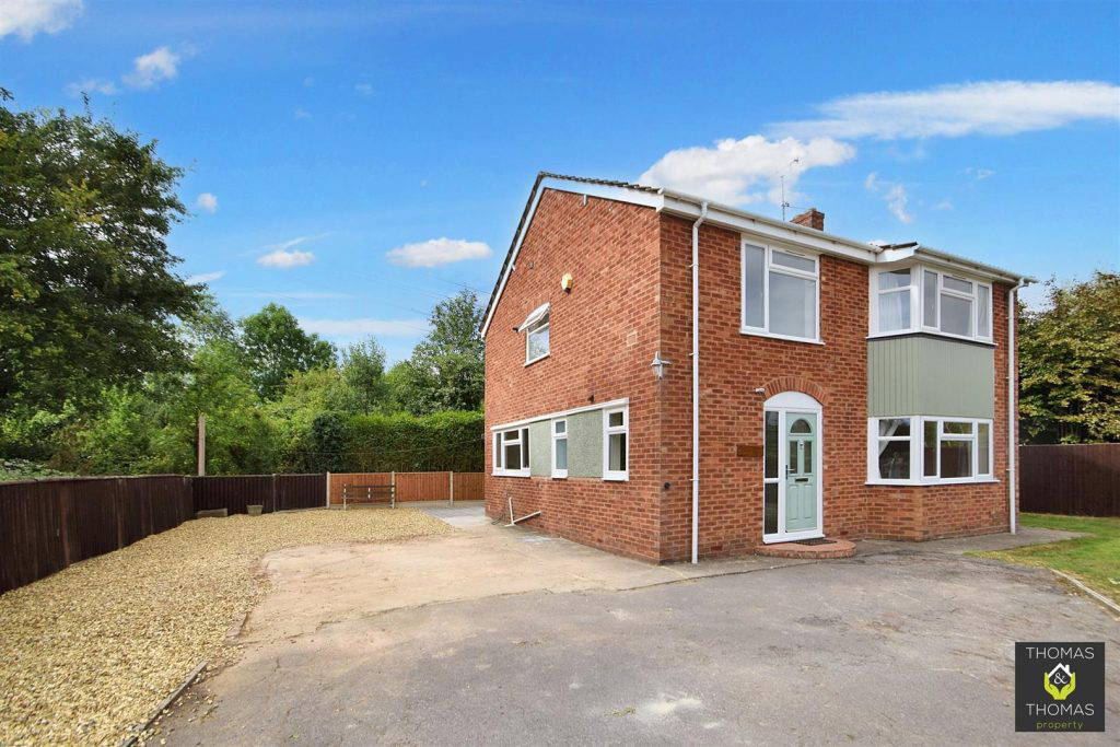Down Hatherley Lane, Hatherley