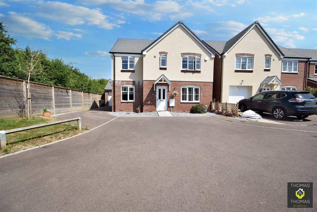 Homeground Road, Tuffley