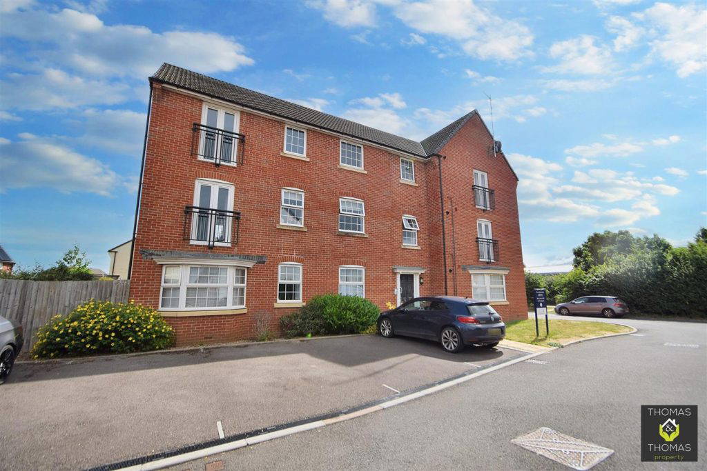 Hyatt Close, Longford