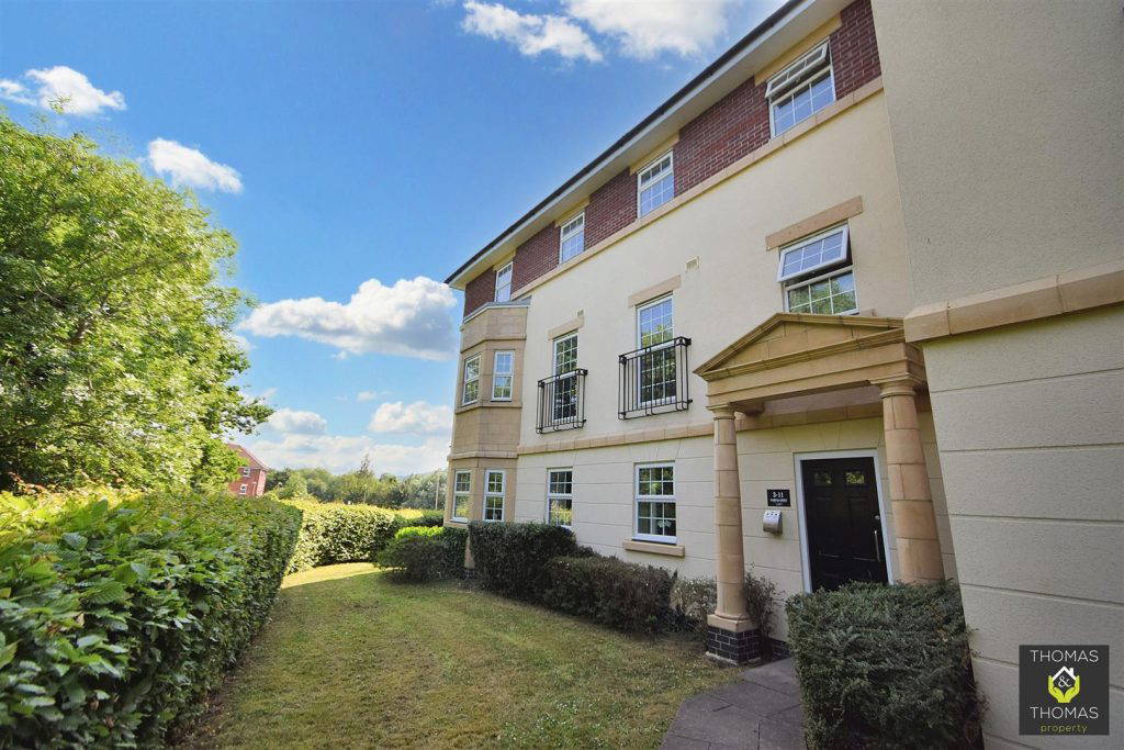 Pampas Court, Tuffley, Gloucester