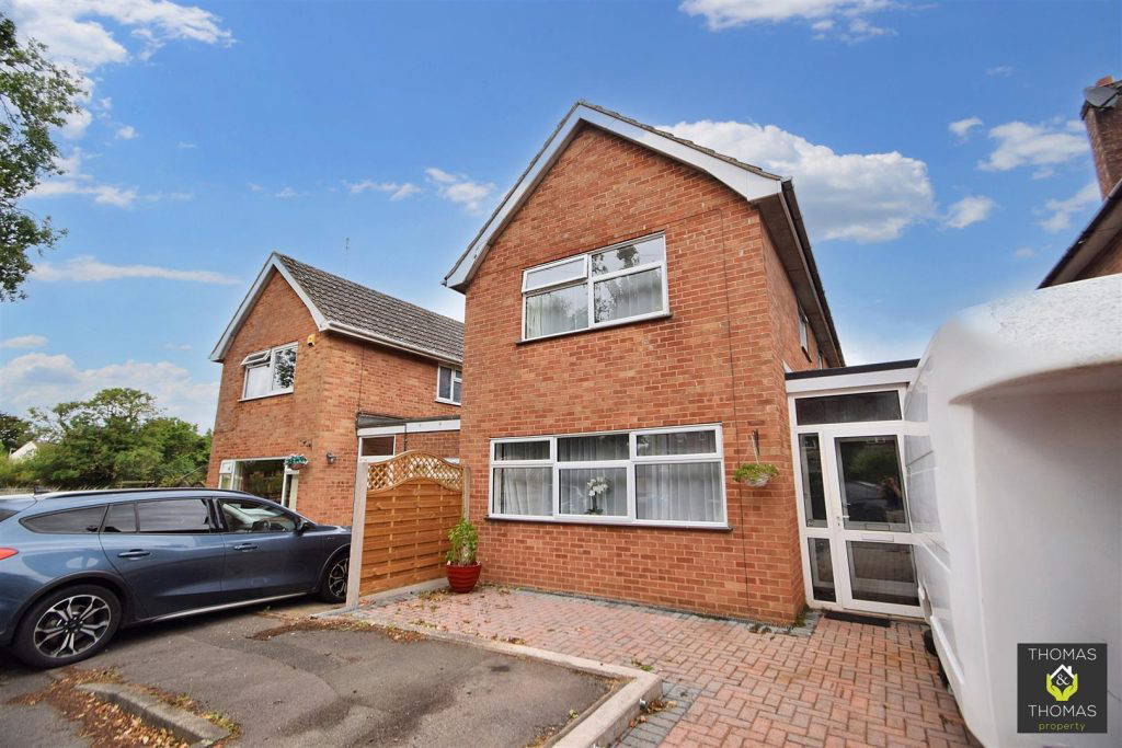 Westfield Terrace, Longford