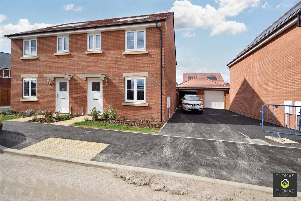 Brampton Square, Innsworth, Gloucester