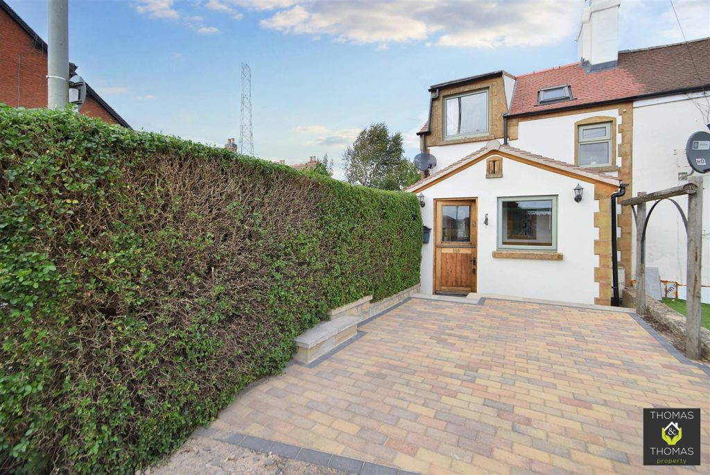 Tewkesbury Road, Longford