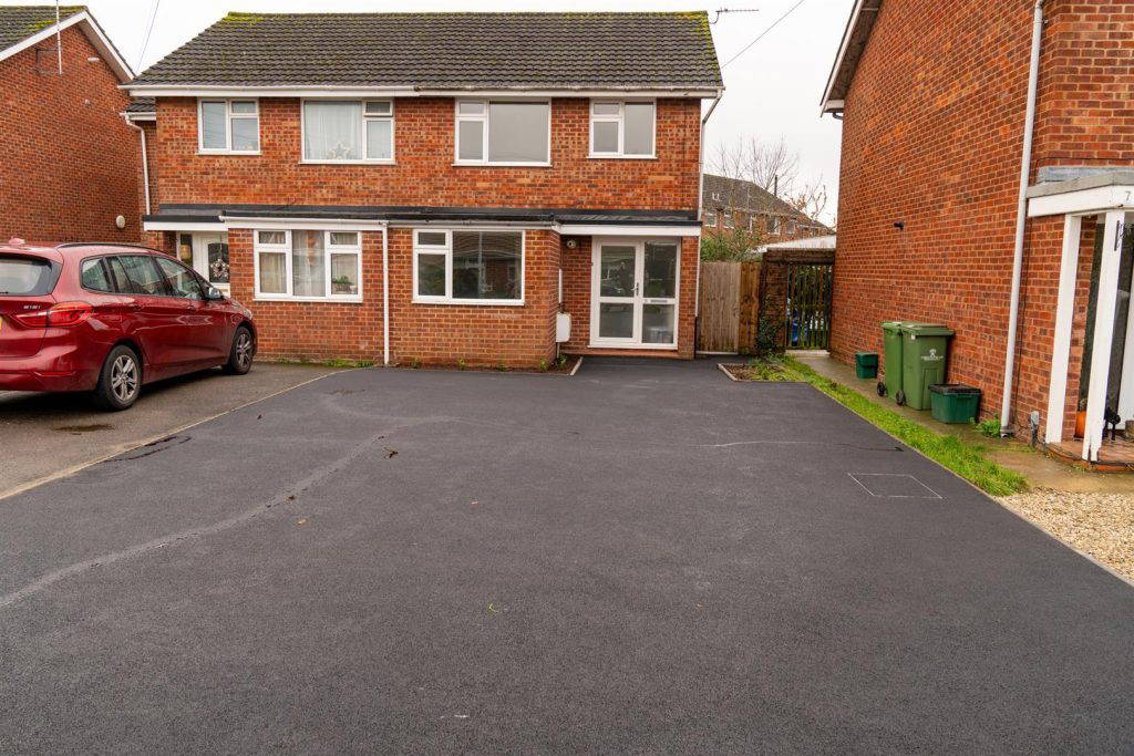 Stanwick Gardens, Cheltenham