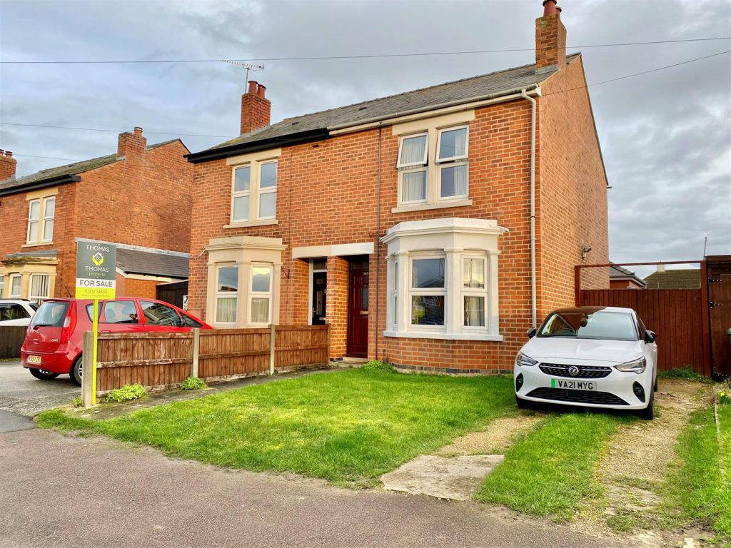 Elmbridge Road, Longlevens