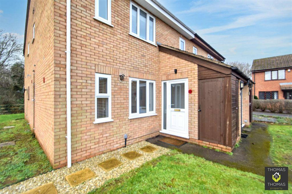 Alders green, Longlevens