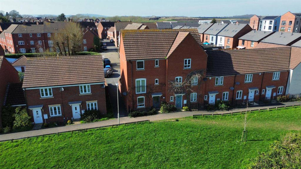 Maritime Court, Hempsted