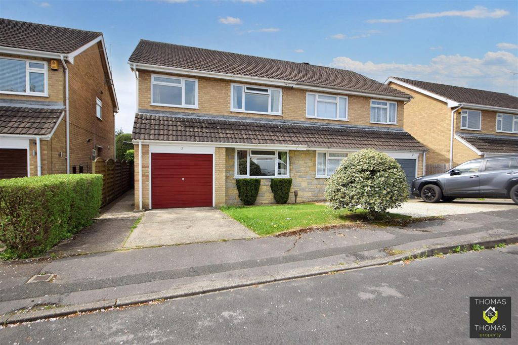 Cousley Close, Hucclecote