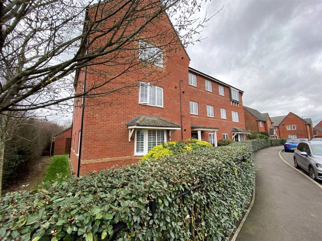 Winter Gate Road, Longford, Gloucester