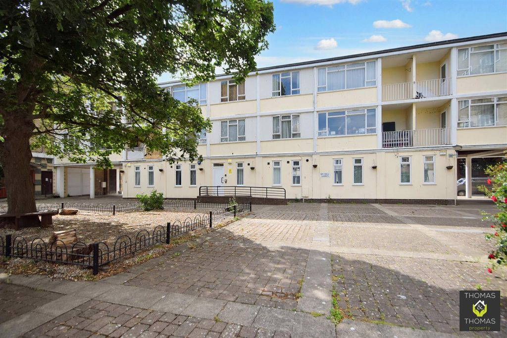 Fountain Square, Gloucester