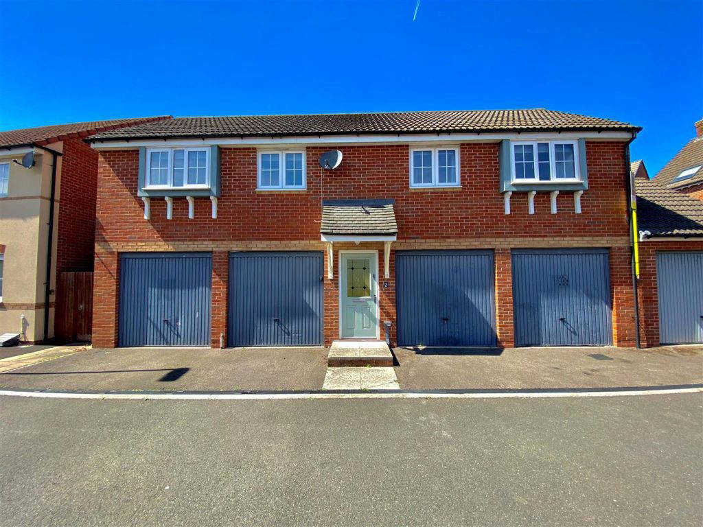 Catherine Place, Longford