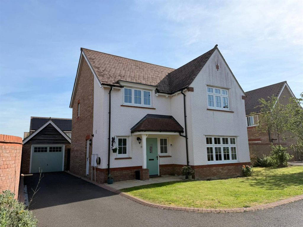 Dadford Close, Hardwicke