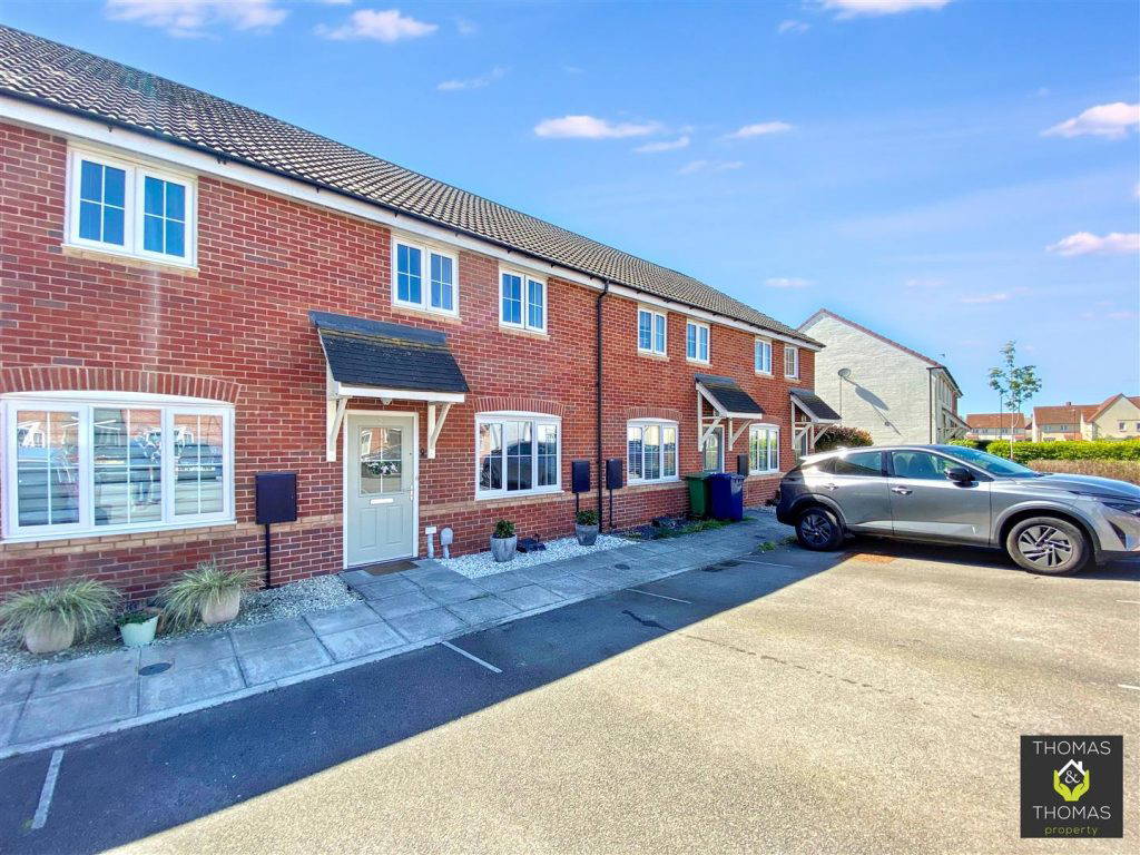 Oswalds Close, Longford