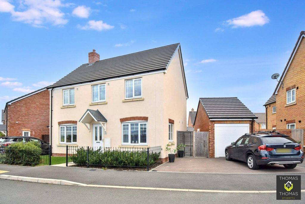 Clock Tower Road, Longford