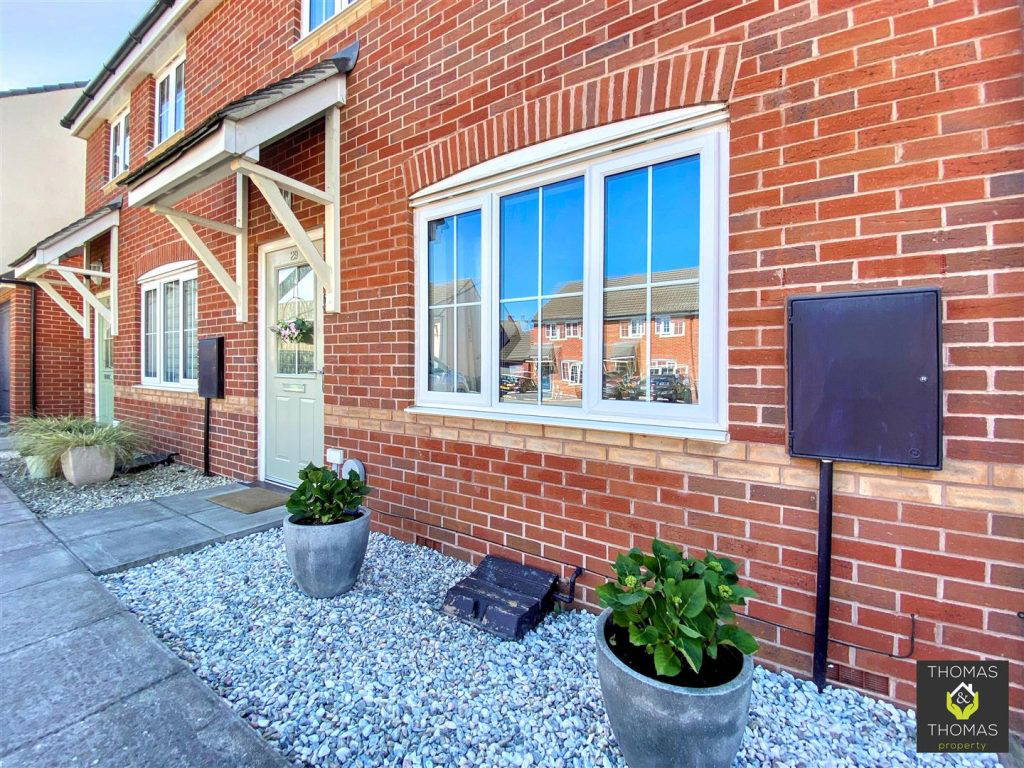 Oswalds Close, Longford