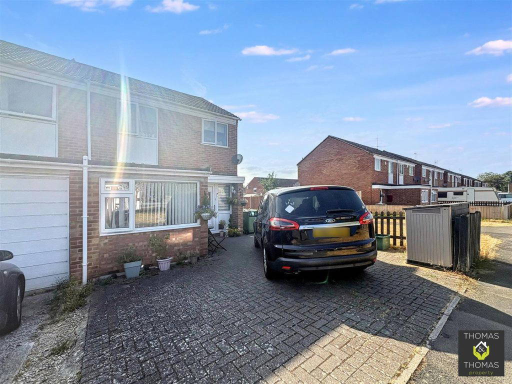 Quantock Road, Quedgeley