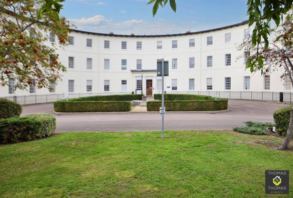 The Crescent, Gloucester