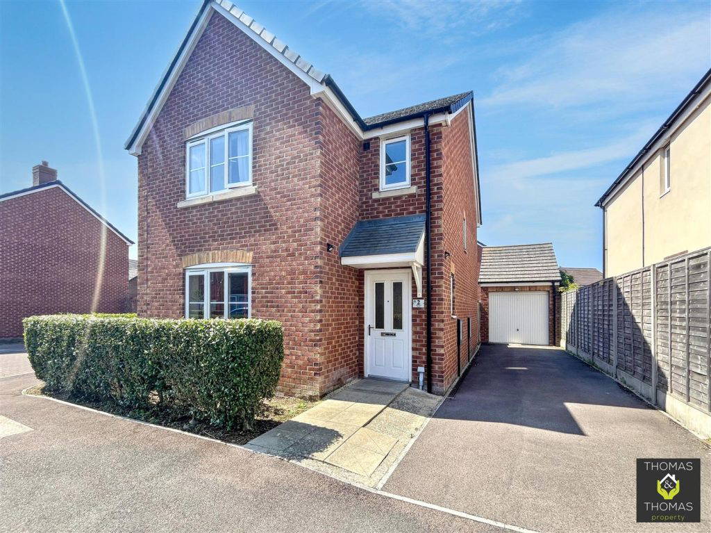Hawfinch Road, Longford, Gloucester