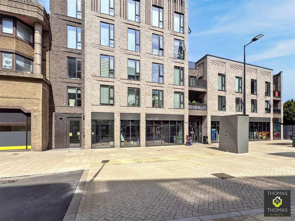 Whitefriars Apartments, Market Parade, Gloucester
