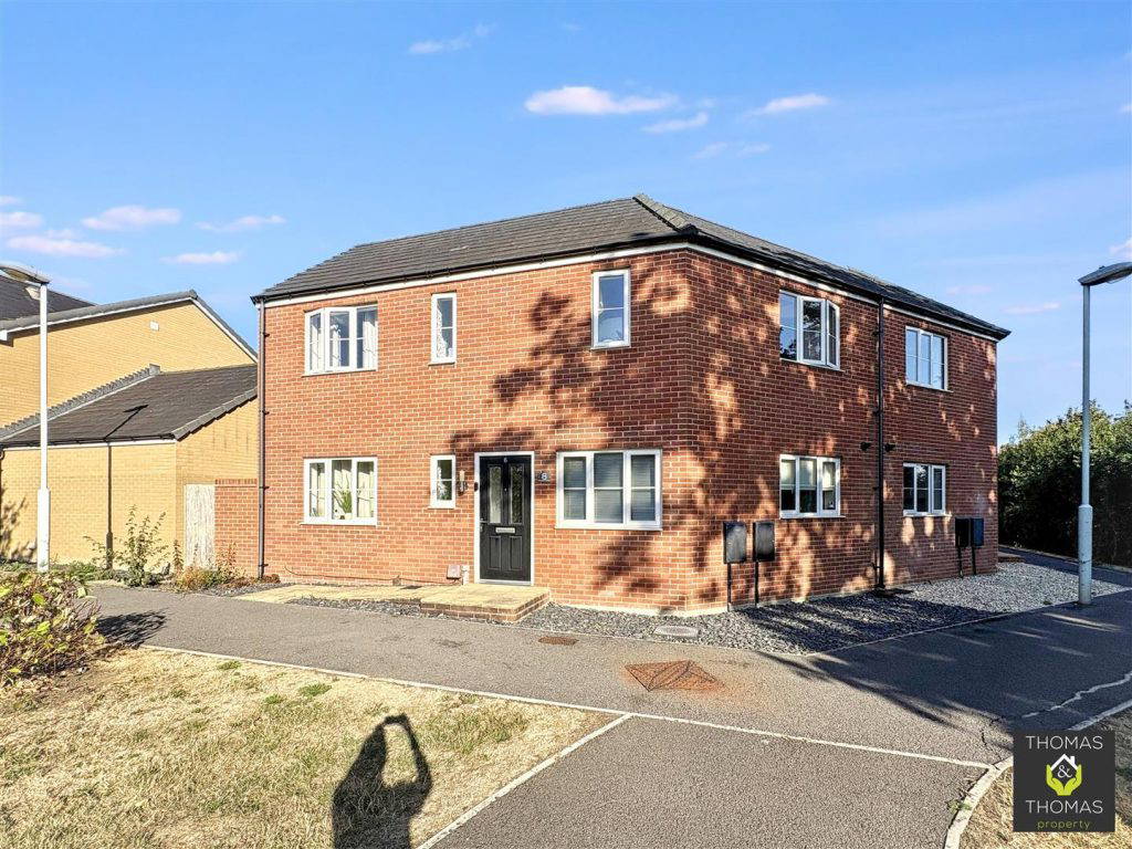 Hawthorn Close, Hardwicke