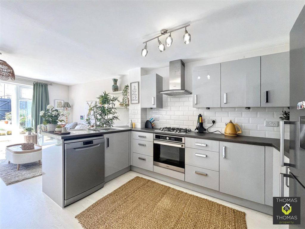 Sapphire Way, Brockworth