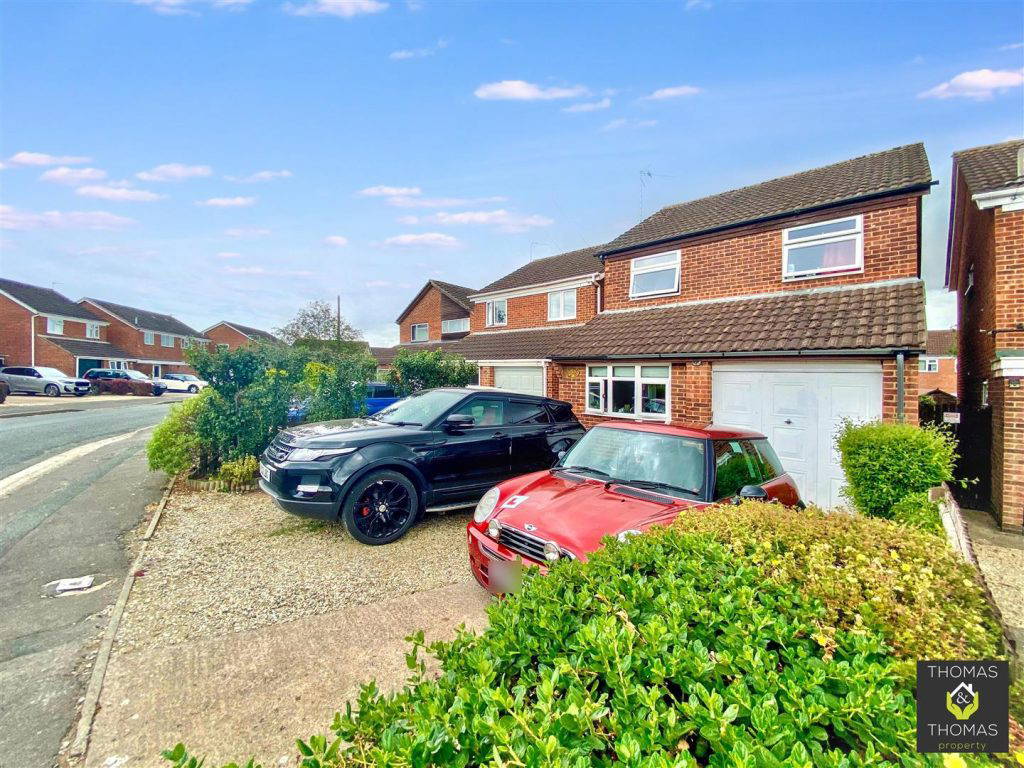 The Hollygrove Quedgeley