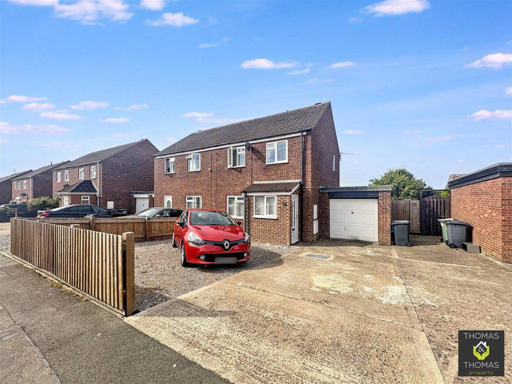 Gurney Avenue, Tuffley