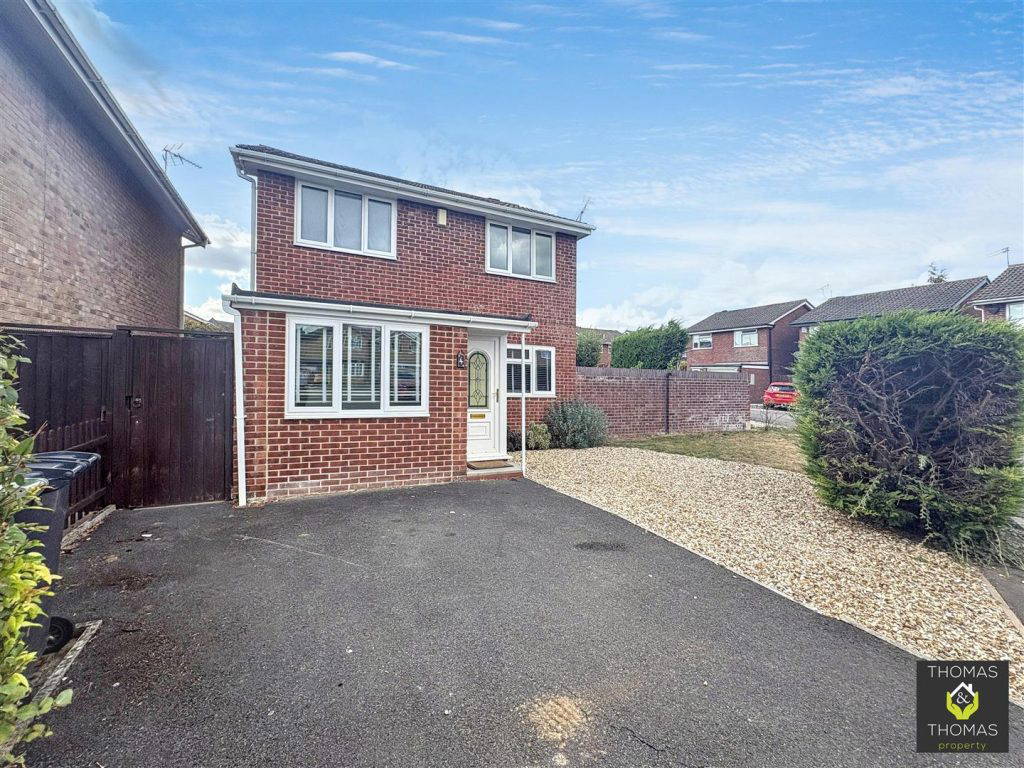 Tern Close, Abbeydale, Gloucester