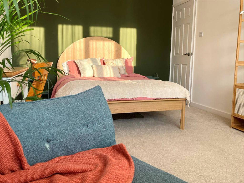 Elmbridge Road, Longlevens