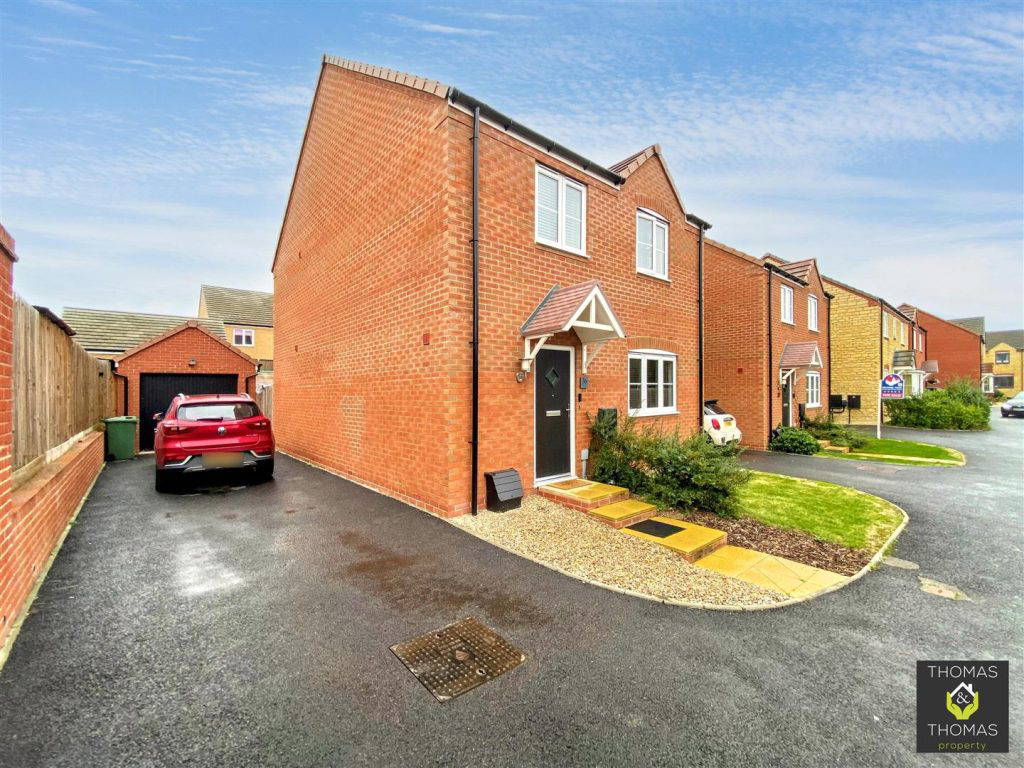Velthouse Close, Hardwick.