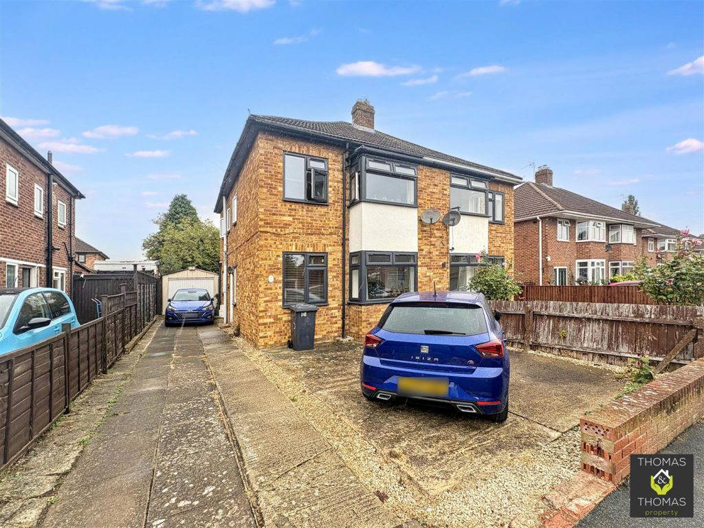 Park Avenue, Longlevens