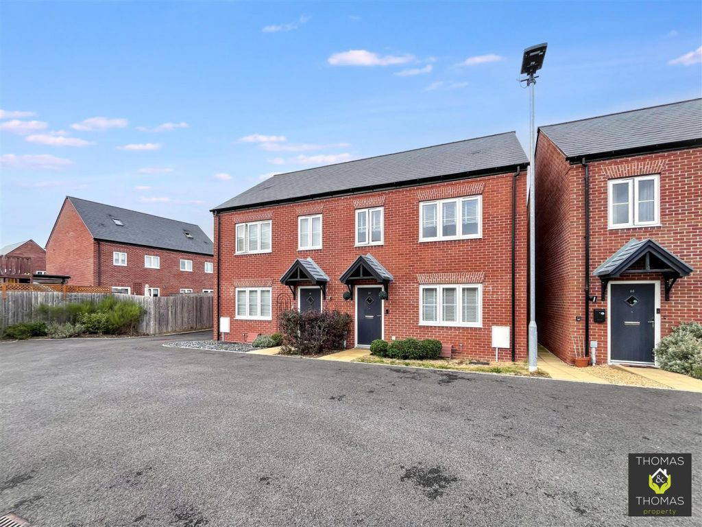 Ironbridge Road, Twigworth, Gloucester