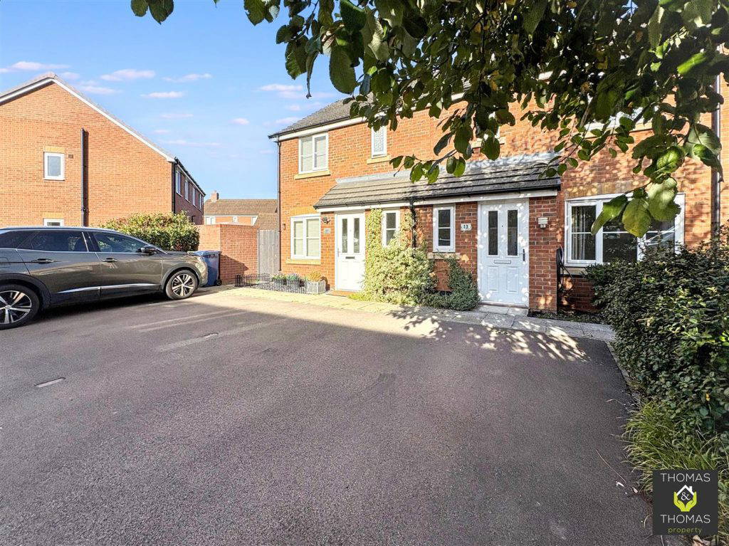 Whitefield Crescent, Longford